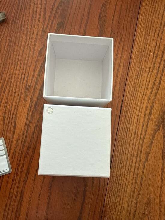 MICHELE Womens Tahitian Watch 39mm Silver, Stainless Steel, White Silicone Strap - Picture 6 of 16